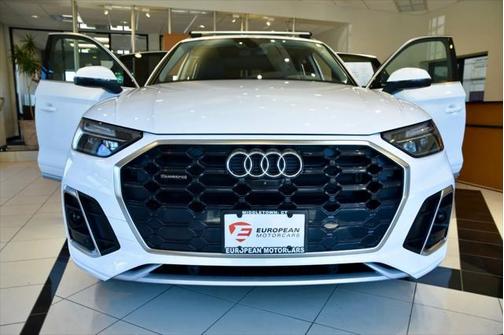 2024 Audi Q5 45 S line Premium Plus