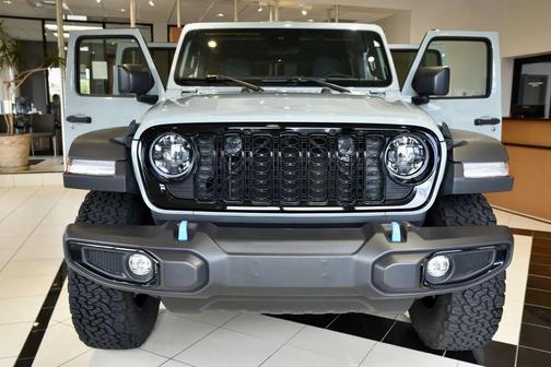 2024 Jeep Wrangler 4xe Willys