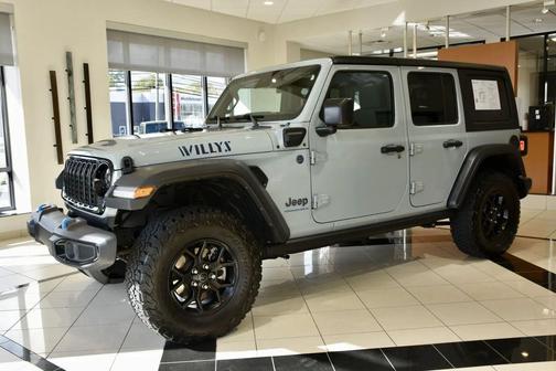 2024 Jeep Wrangler 4xe Willys