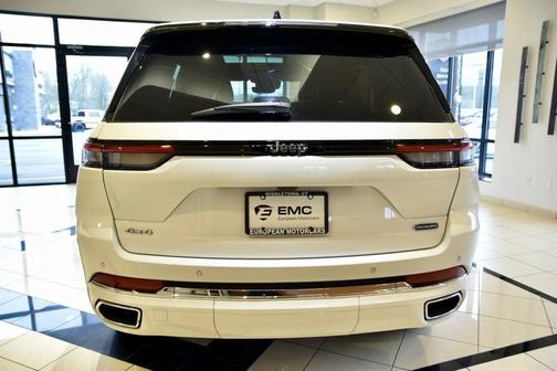 2023 Jeep Grand Cherokee Overland