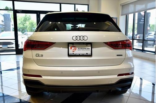 2023 Audi Q3 Premium 45 TFSI S line quattro Tiptronic