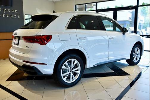 2023 Audi Q3 Premium 45 TFSI S line quattro Tiptronic