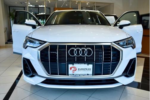2023 Audi Q3 Premium 45 TFSI S line quattro Tiptronic