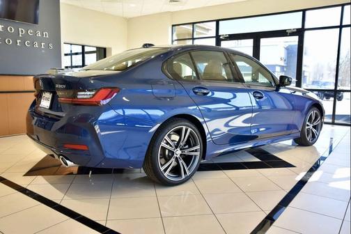 2023 BMW 330 xDrive