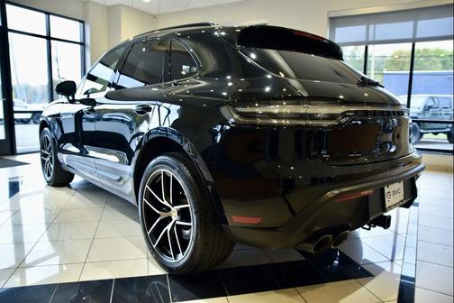 2023 Porsche Macan S