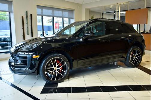 2023 Porsche Macan S