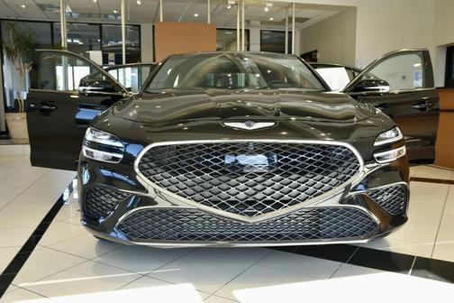 2022 Genesis G70 3.3T AWD