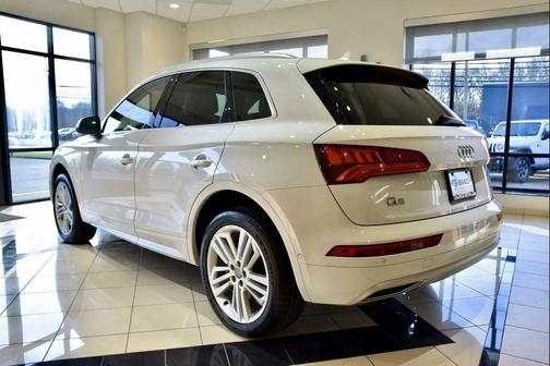 2020 Audi Q5 45 Prestige