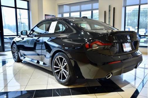 2024 BMW 230 i xDrive