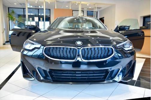 2024 BMW 230 i xDrive