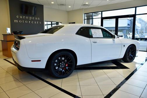 2015 Dodge Challenger SRT Hellcat