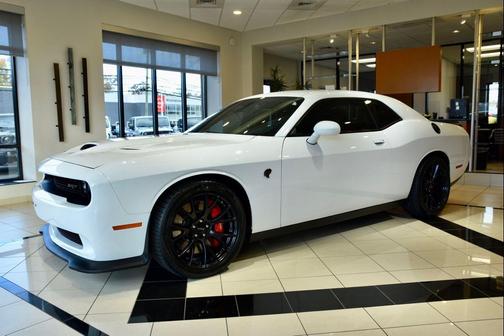 2015 Dodge Challenger SRT Hellcat