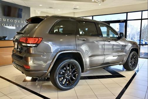 2021 Jeep Grand Cherokee Laredo