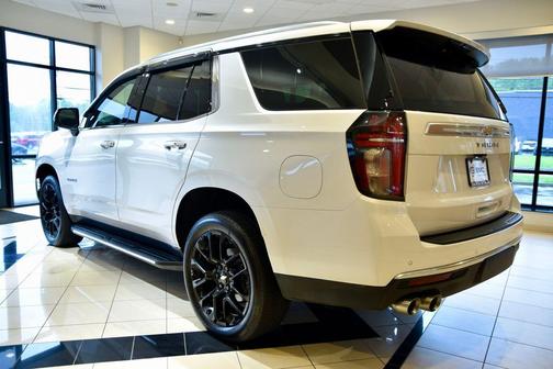 2023 Chevrolet Tahoe 4WD High Country