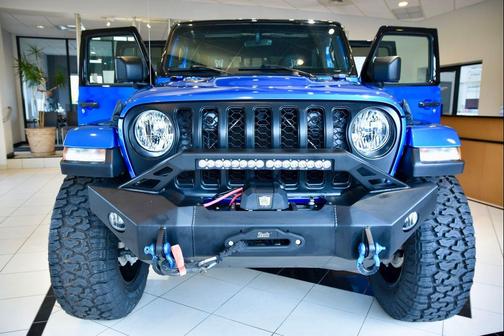 2021 Jeep Gladiator Overland