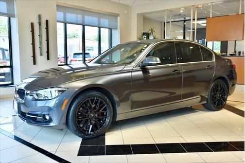 2018 BMW 330 xDrive