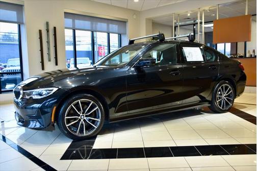 2022 BMW 330 xDrive