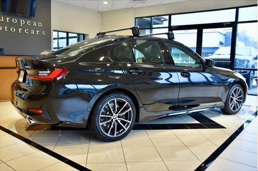 2022 BMW 330 xDrive