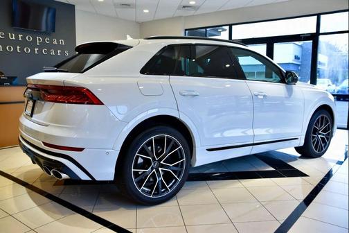 2022 Audi SQ8 4.0T Premium Plus