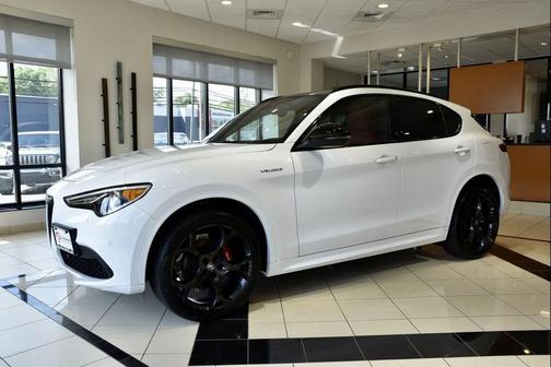 2022 Alfa Romeo Stelvio Ti
