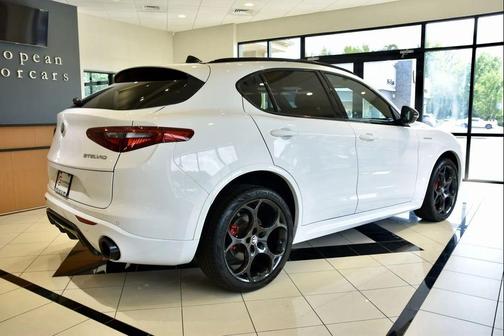2022 Alfa Romeo Stelvio Ti