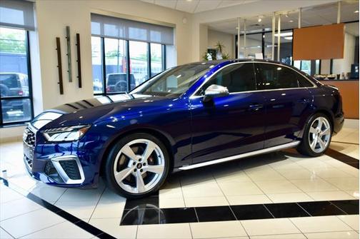 2023 Audi S4 Premium Plus TFSI quattro Tiptronic