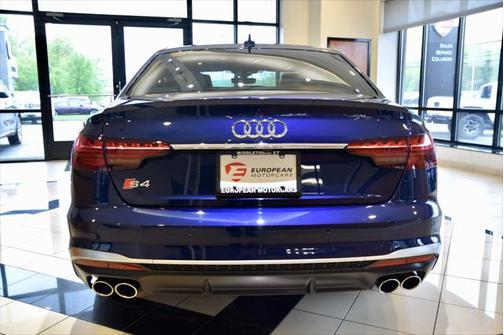 2023 Audi S4 Premium Plus TFSI quattro Tiptronic