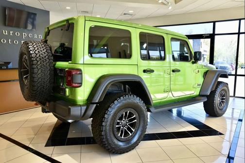 Mojito Clearcoat 2025 Jeep Wrangler Rubicon