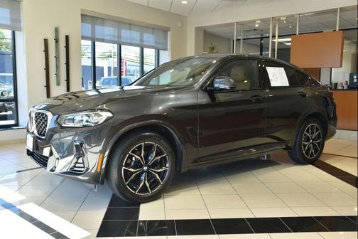 2023 BMW X4 xDrive30i