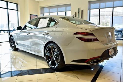 2022 Genesis G70 3.3T AWD