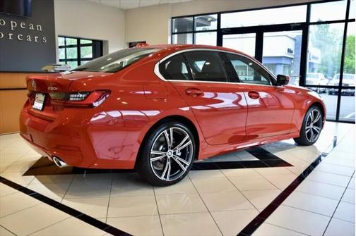 2024 BMW 330 i xDrive