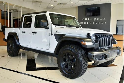 2021 Jeep Gladiator Sport
