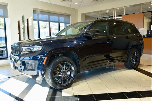 2023 Jeep Grand Cherokee 4xe 30th Anniversary