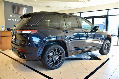 2023 Jeep Grand Cherokee 4xe 30th Anniversary