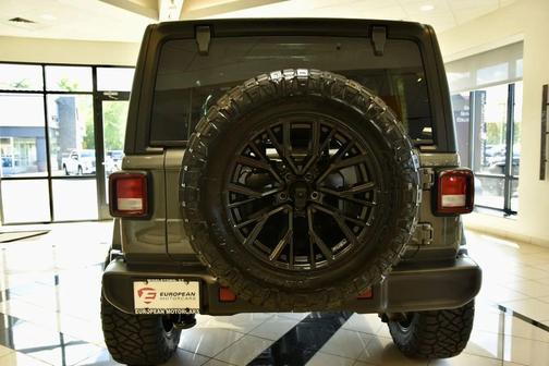 2023 Jeep Wrangler 4-Door Sahara 4x4