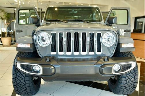2023 Jeep Wrangler 4-Door Sahara 4x4