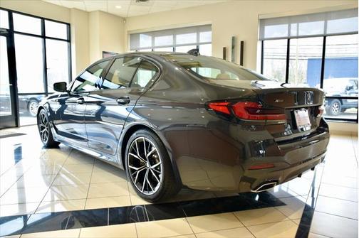 2022 BMW 530 i xDrive