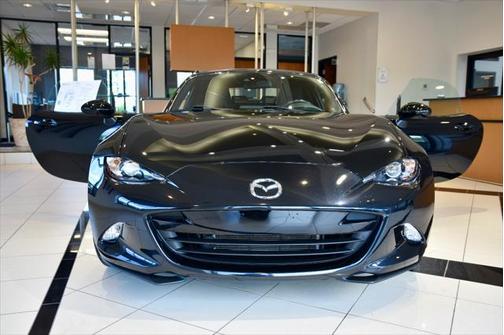 2019 Mazda MX-5 Miata Sport