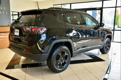 2023 Jeep Compass Trailhawk