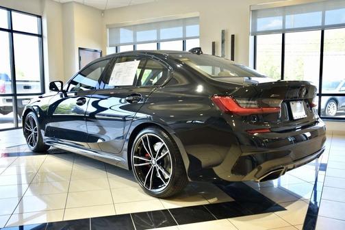 Black Sapphire Metallic 2021 BMW M340 M340i xDrive Sedan