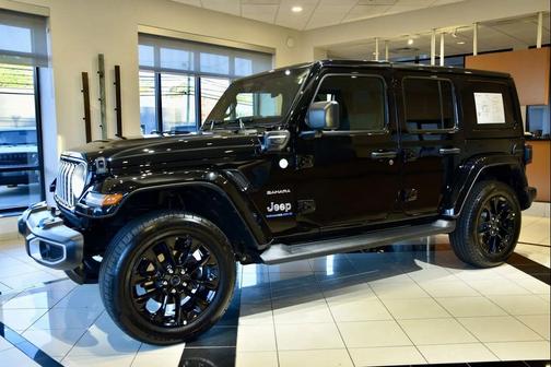2024 Jeep Wrangler 4xe Sahara