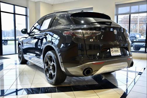 2024 Alfa Romeo Stelvio Ti