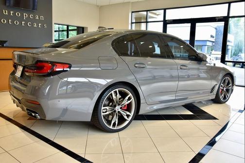 2021 BMW M550 i Xdrive