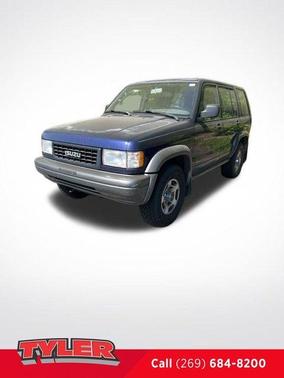 1996 Isuzu Trooper LS