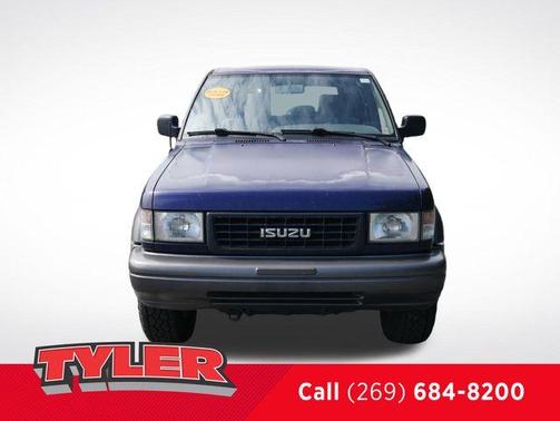 1996 Isuzu Trooper LS