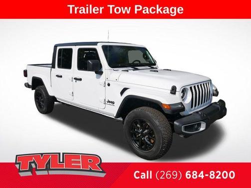 2022 Jeep Gladiator Sport
