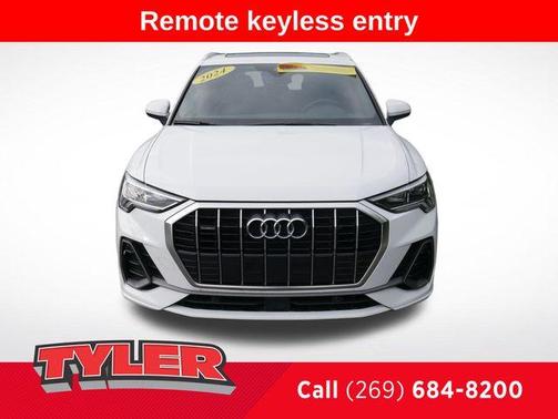 2024 Audi Q3 45 S line Premium