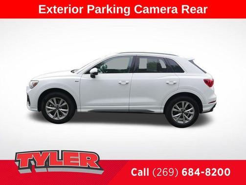 2024 Audi Q3 45 S line Premium