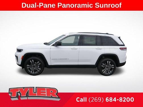 Bright White Clearcoat 2027 Jeep Grand Cherokee Limited