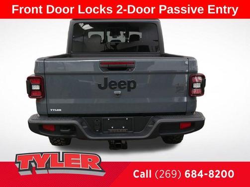 2026 Jeep Gladiator Sport